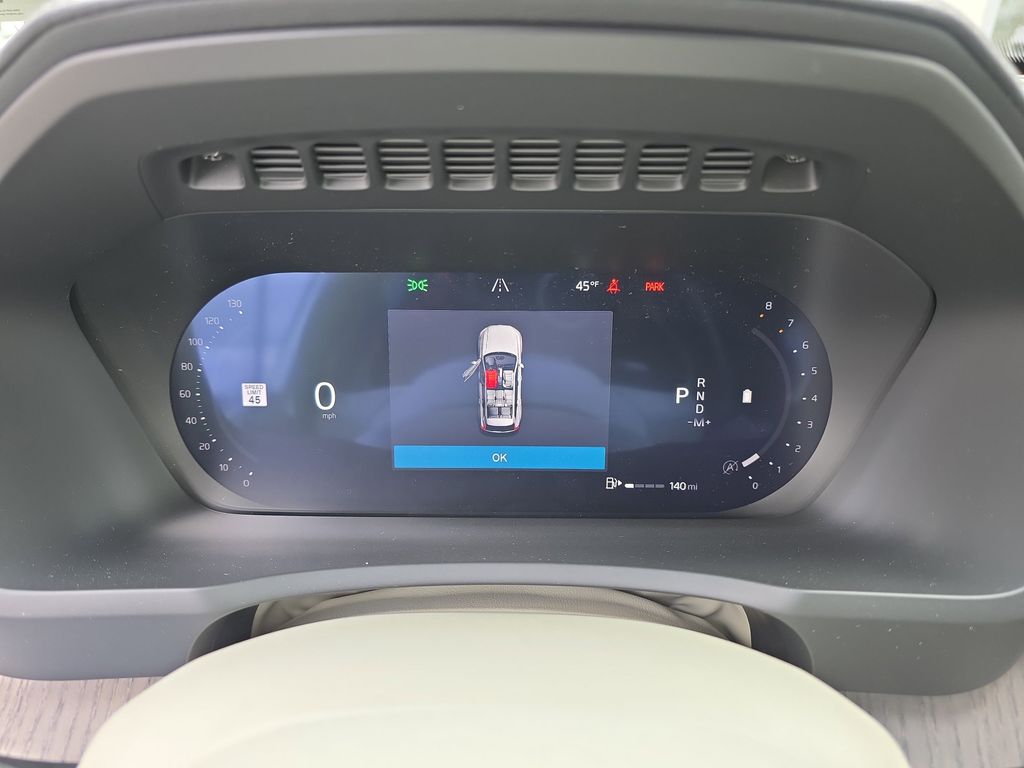 2026 Volvo XC90 Ultra - Photo 13