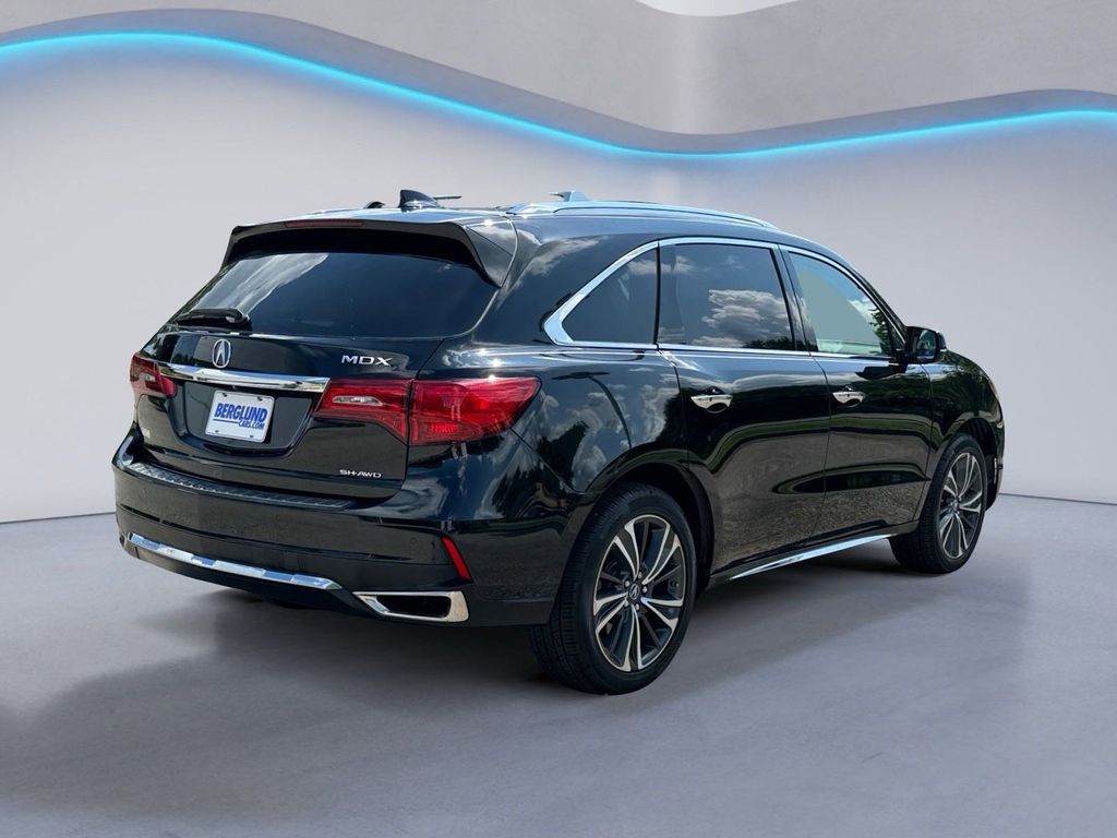 2020 Acura MDX Technology Sport photo 3