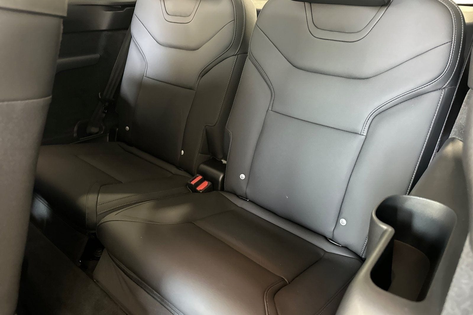 2025 Volvo EX90 Ultra - Photo 17