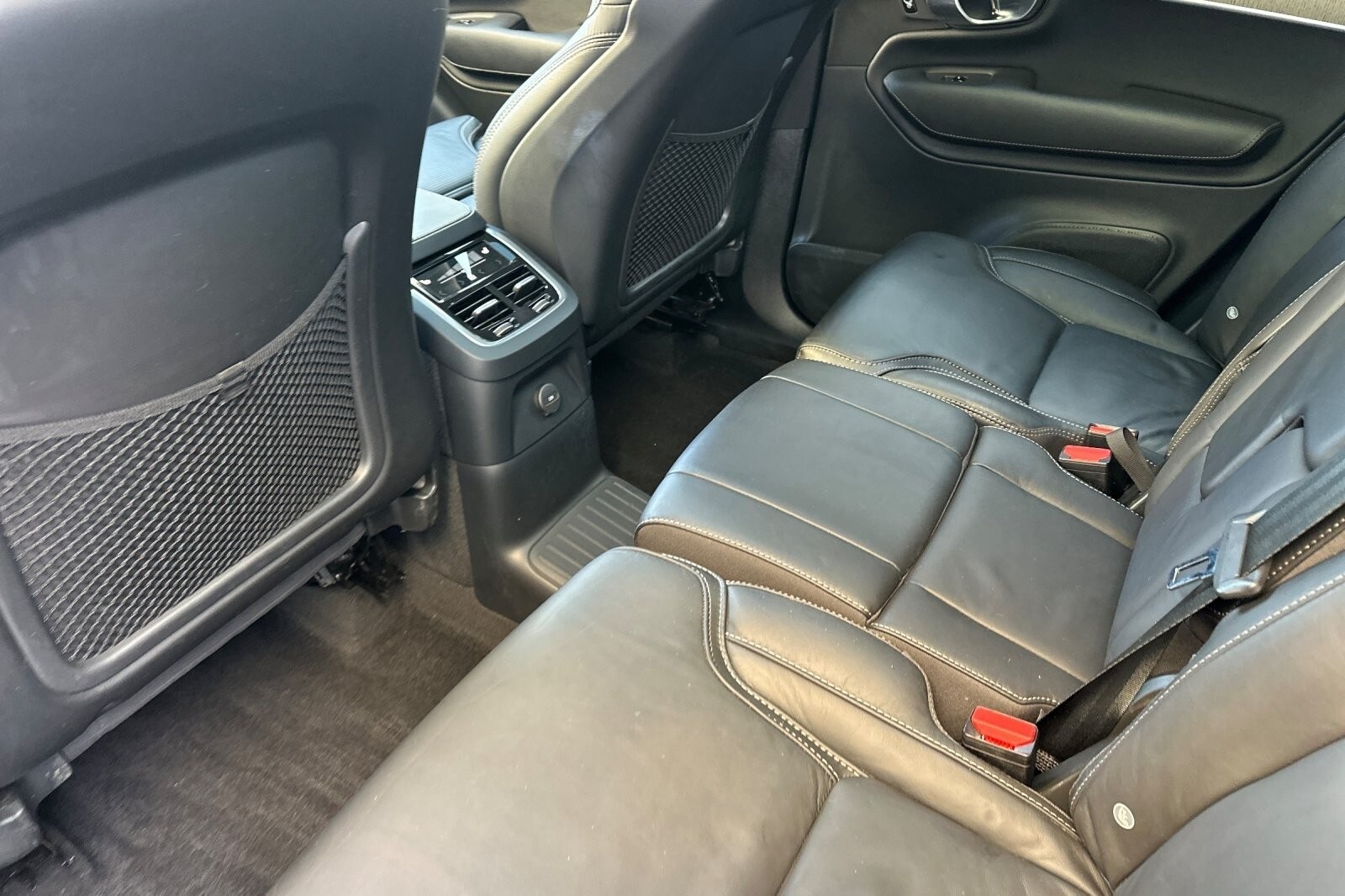 2023 Volvo XC90 Recharge Ultimate photo 4