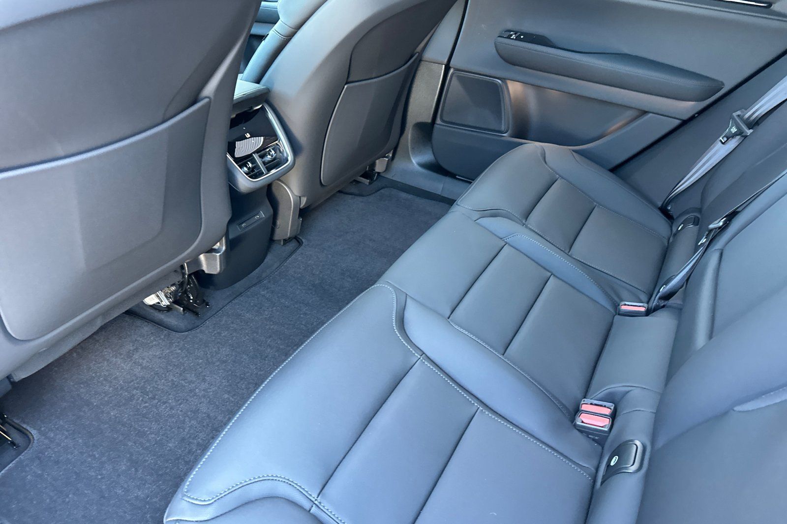 2025 Polestar 3 - Photo 4