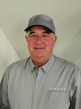 Staff member Tom King from 42c57a262fdd