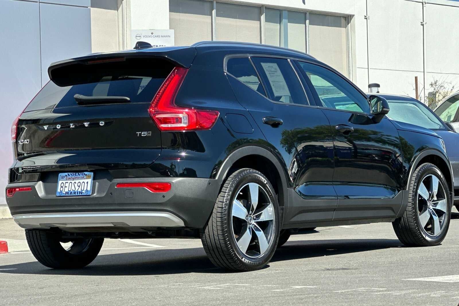 Certified 2019 Volvo XC40 Momentum with VIN YV4162UKXK2059698 for sale in San Rafael, CA