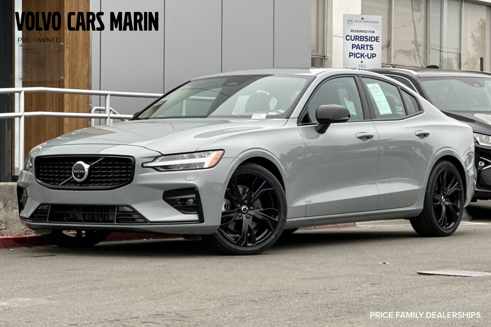 2024 Volvo S60 Plus's photo