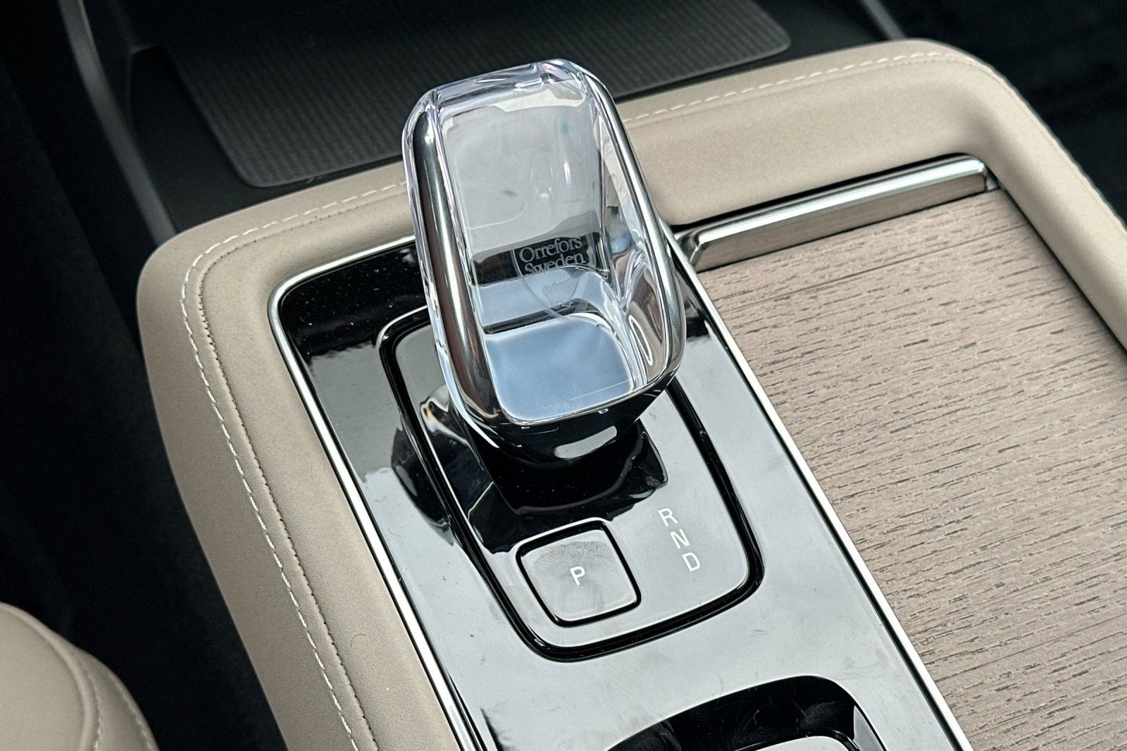 2026 Volvo XC90 Plus - Photo 25