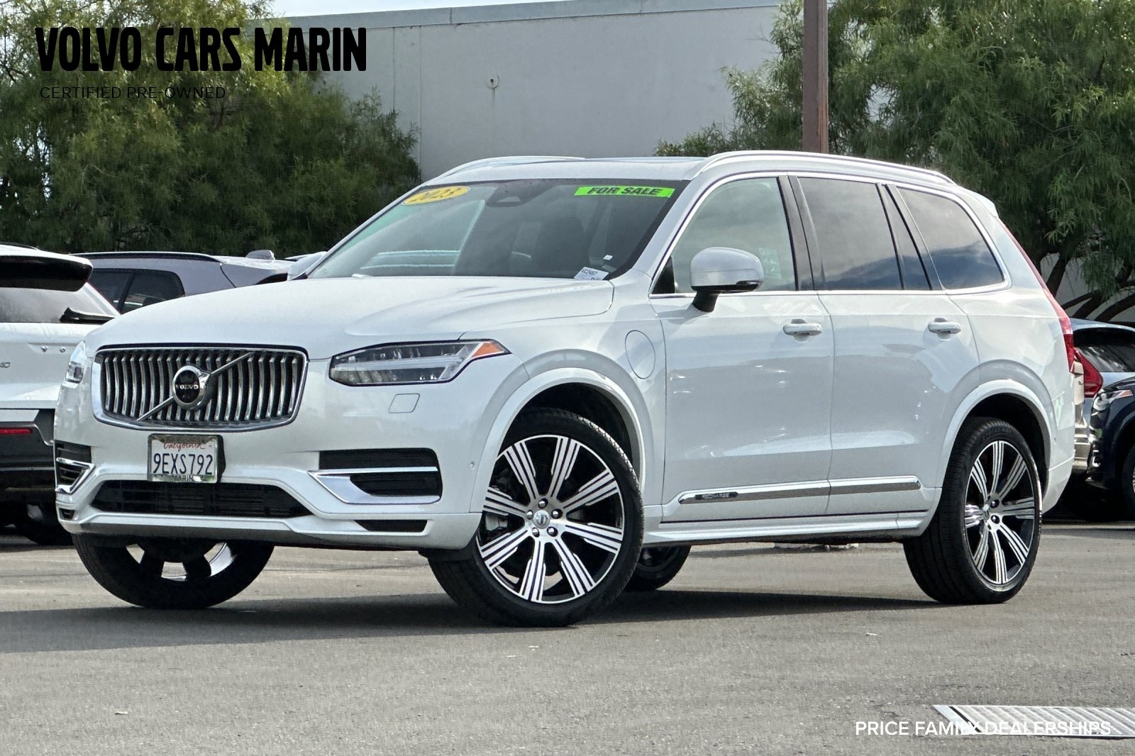 2023 Volvo XC90 Plus's photo