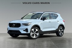 2026 Volvo XC40 Plus B5 AWD