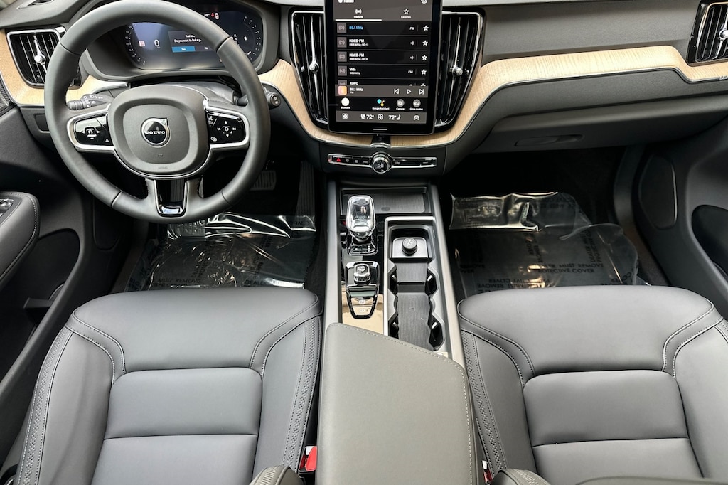 New 2026 Volvo XC60 B5 Plus SUV