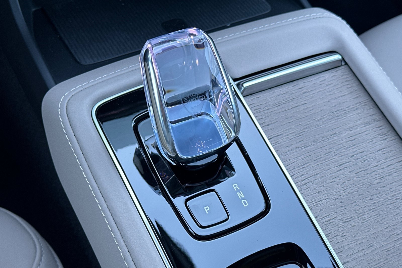 2026 Volvo XC90 Plus - Photo 24