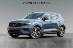 2026 Volvo XC40 Core B5 AWD