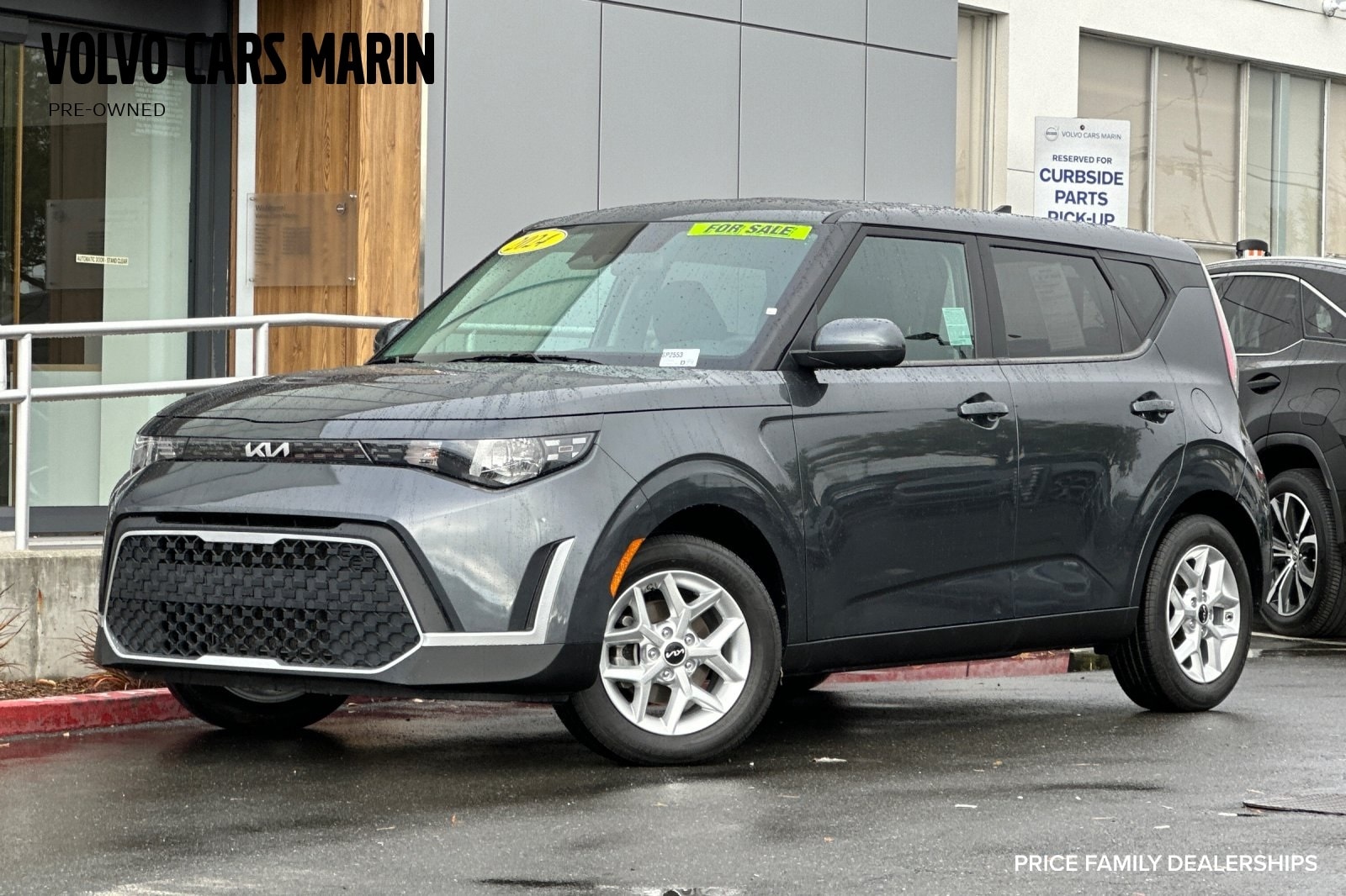 2024 Kia Soul LX's photo