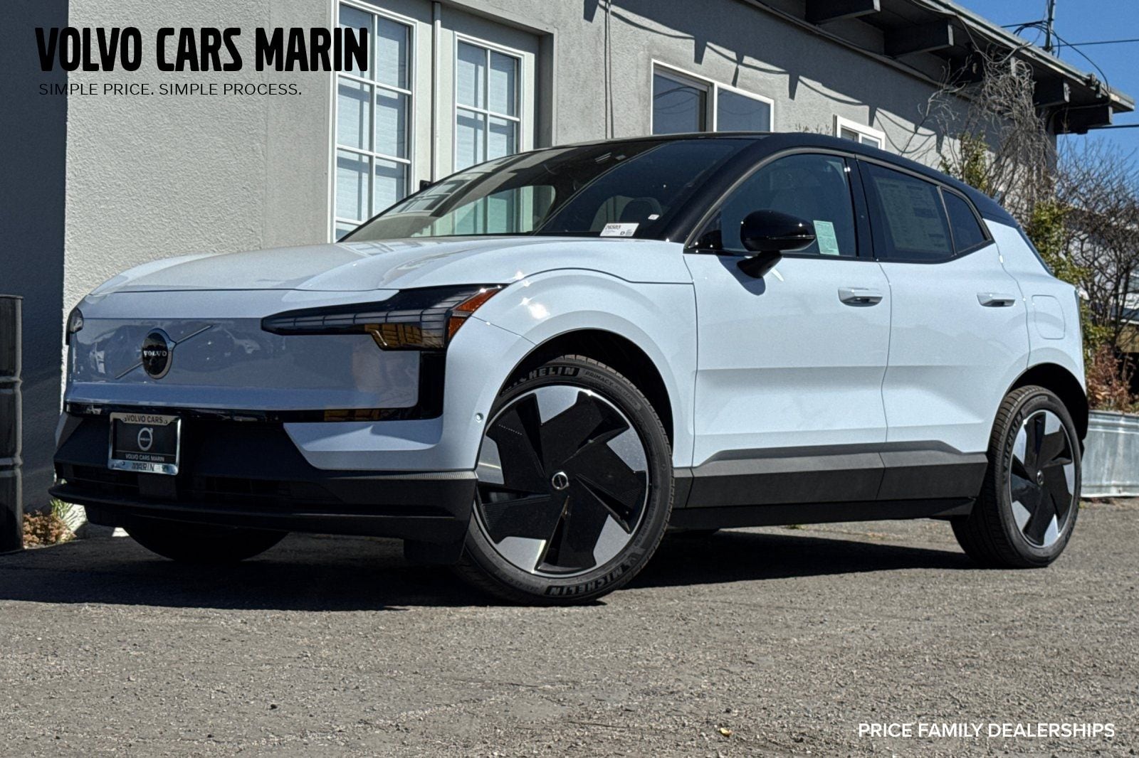 2026 Volvo EX30 Twin Motor Performance Ultra's photo