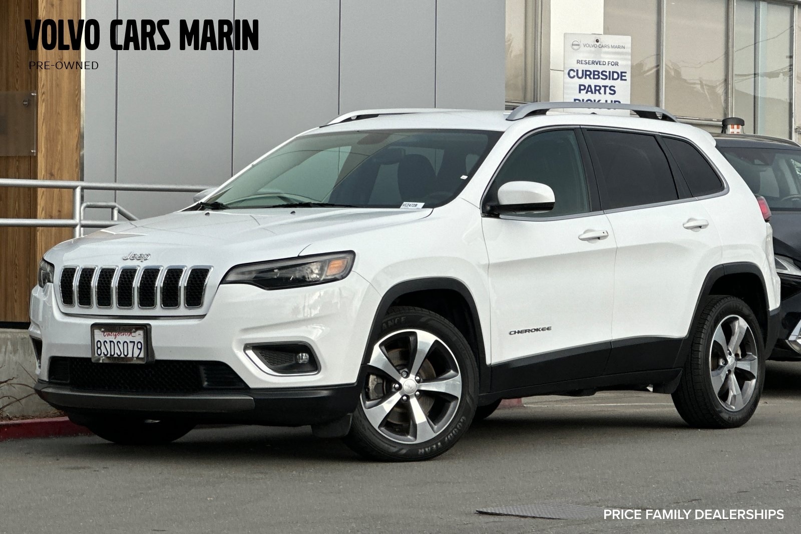 2019 Jeep Cherokee Limited's photo