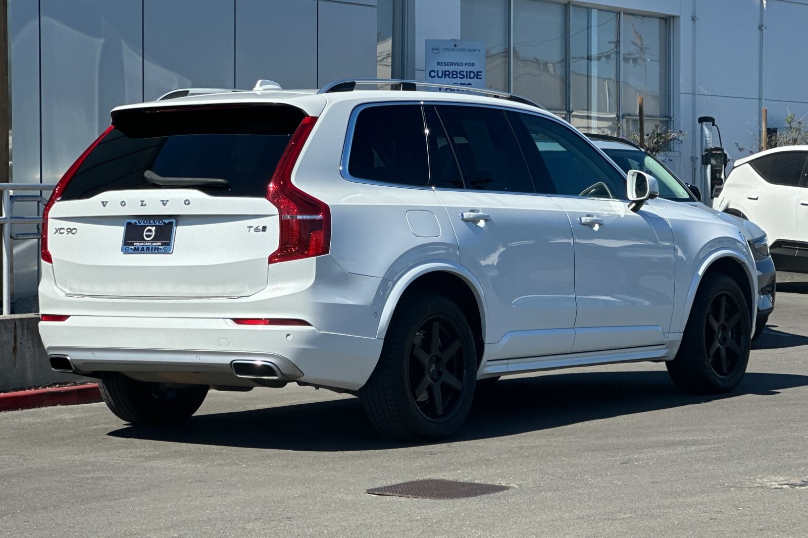 Used 2019 Volvo XC90 Momentum with VIN YV4A22PKXK1441081 for sale in San Rafael, CA