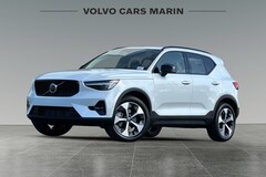 2025 Volvo XC40 25570