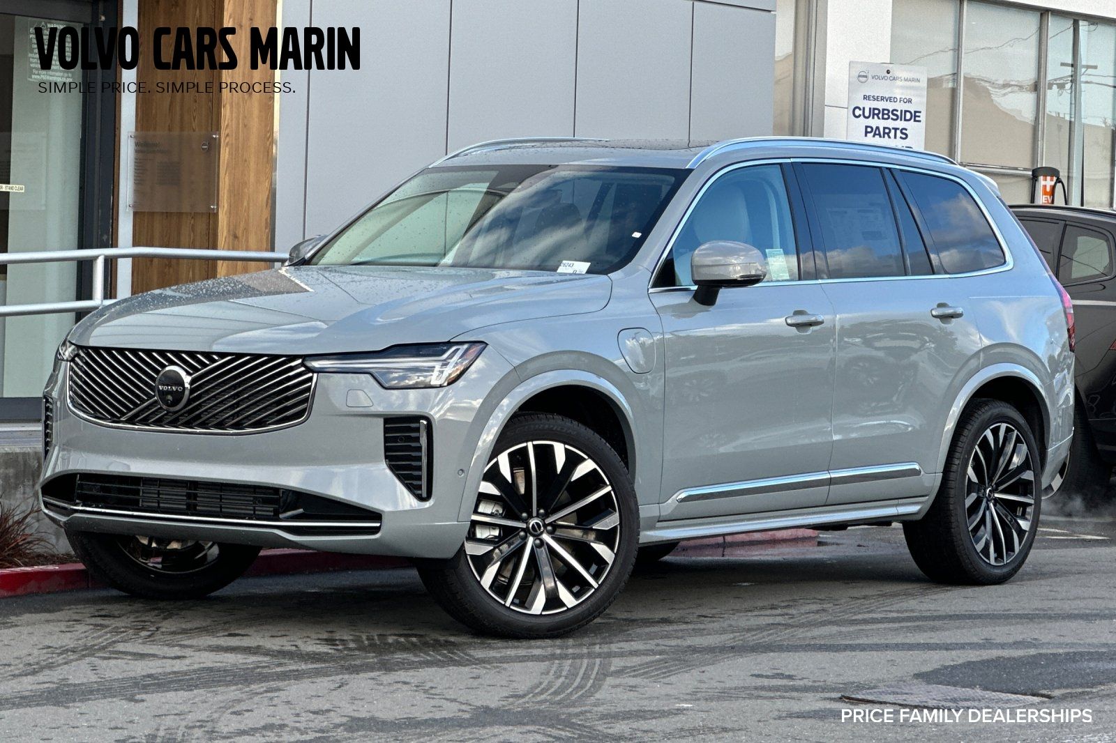 2026 Volvo XC90 T8 Recharge Ultra Bright 4WD's photo