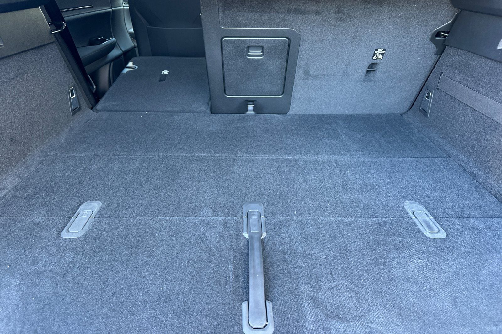 2025 Polestar 3 - Photo 17