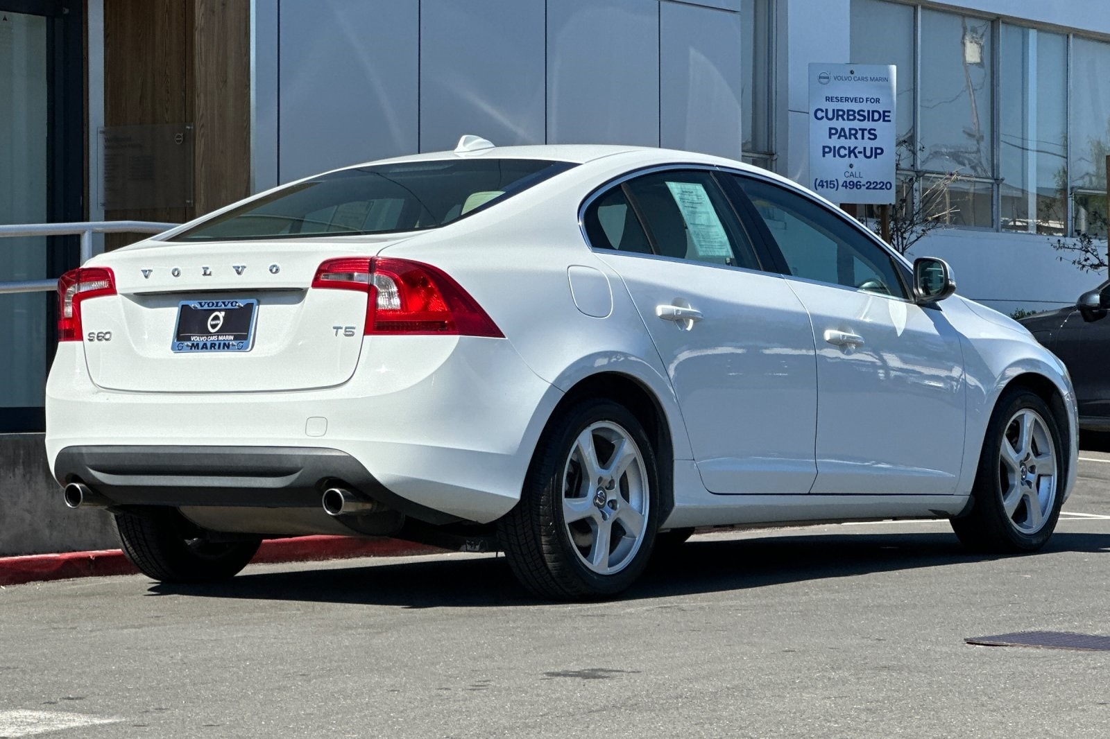 Used 2012 Volvo S60 T5 with VIN YV1622FS6C2139156 for sale in San Rafael, CA