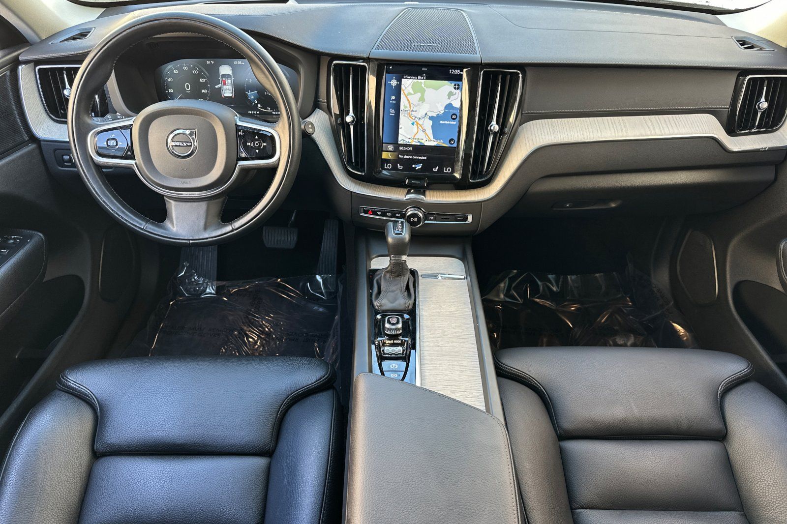 2020 Volvo XC60 T6 Inscription photo 2