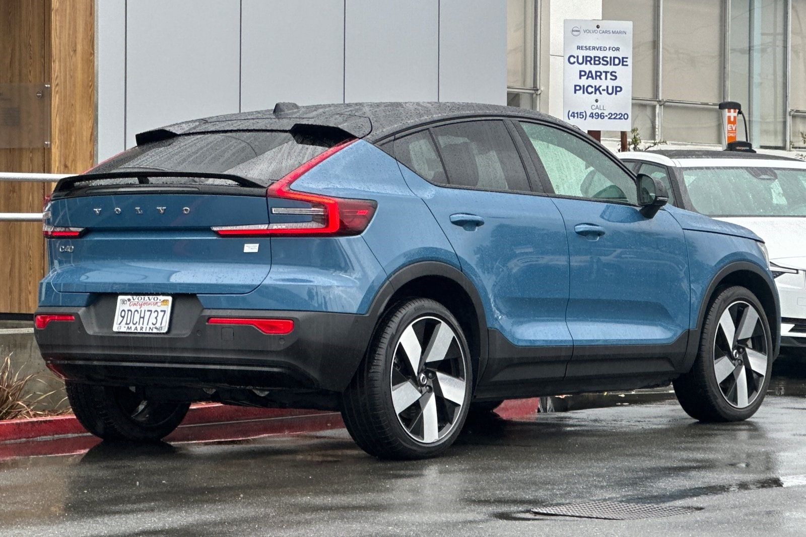 Used 2022 Volvo C40 Ultimate with VIN YV4ED3GB8N2003790 for sale in San Rafael, CA