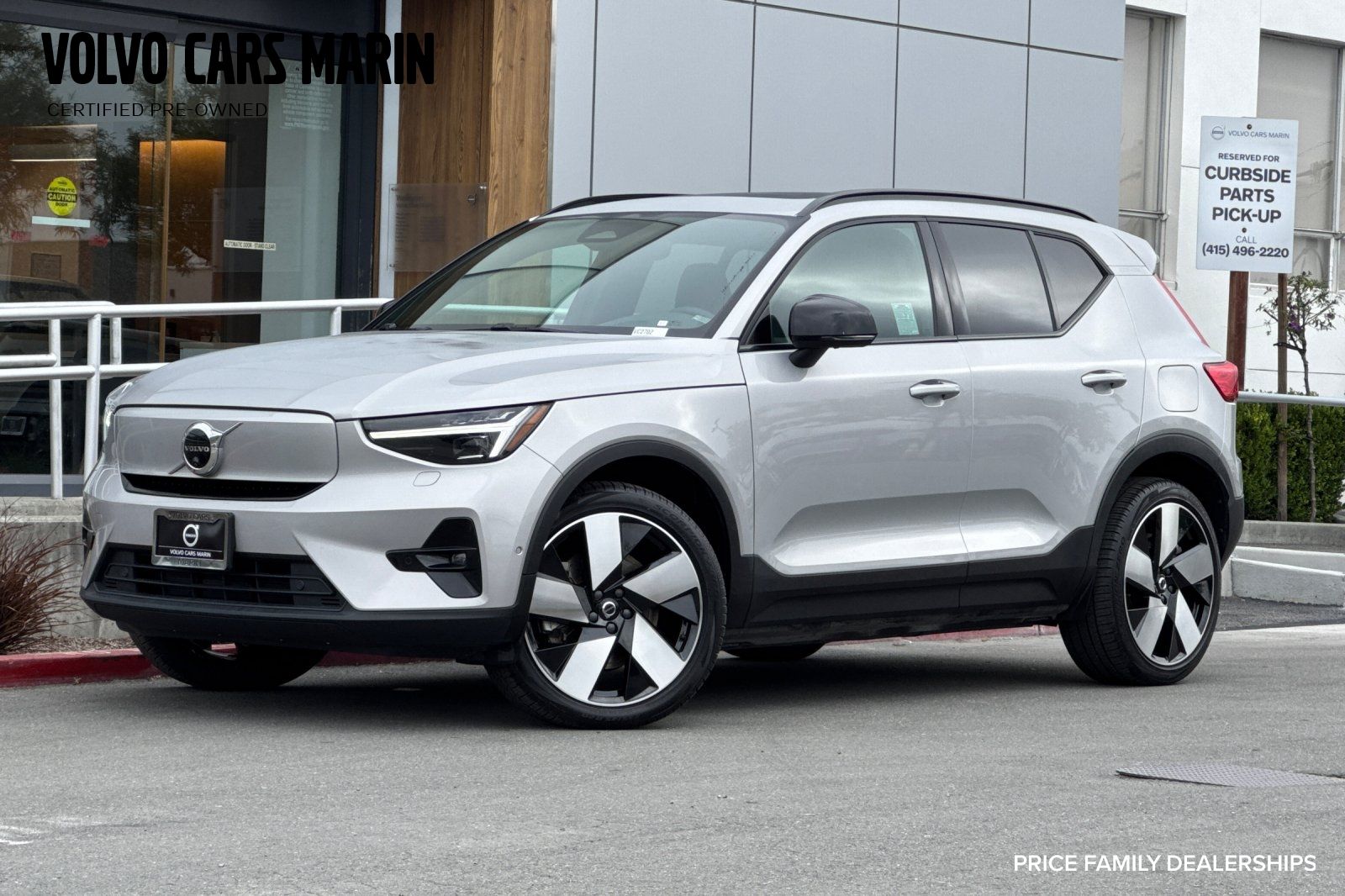2023 Volvo XC40 P8 Recharge Ultimate AWD's photo