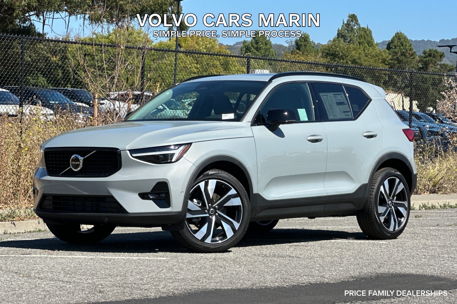 2026 Volvo XC40
