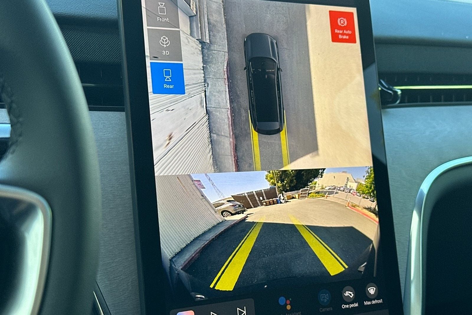 2025 Volvo EX90 Ultra - Photo 22