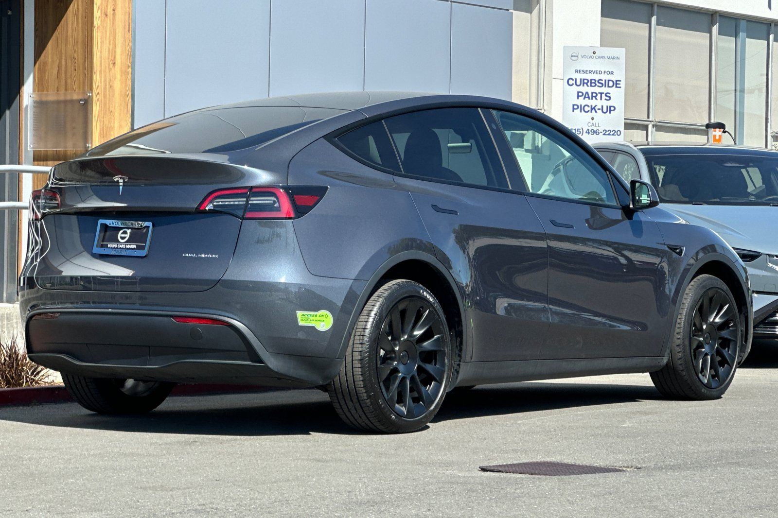 Used 2023 Tesla Model Y Long Range with VIN 7SAYGDEEXPA056601 for sale in San Rafael, CA