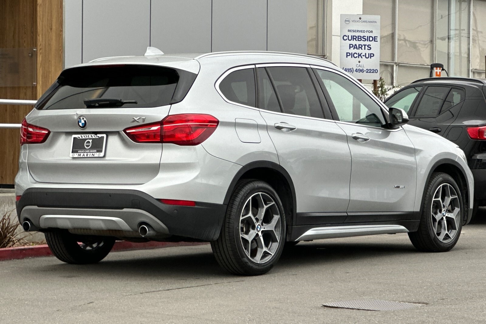 2017 Bmw X1 XDrive28i photo 2