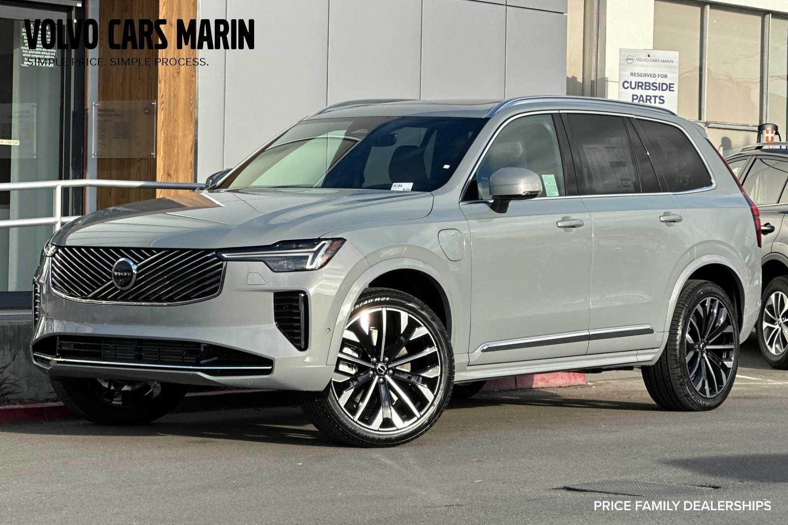 2026 Volvo XC90 Plus's photo