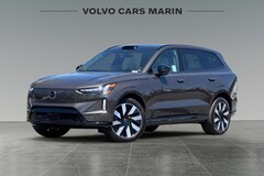 2025 Volvo EX90 Plus