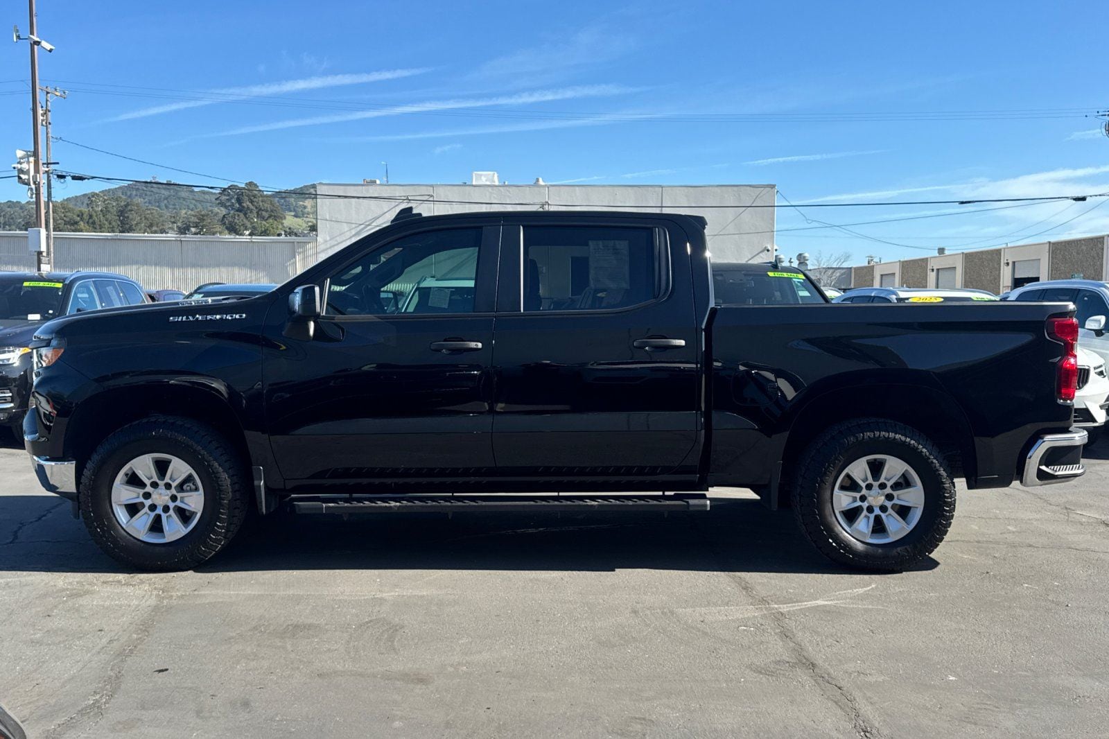 2025 Chevrolet Silverado 1500 Work Truck photo 4