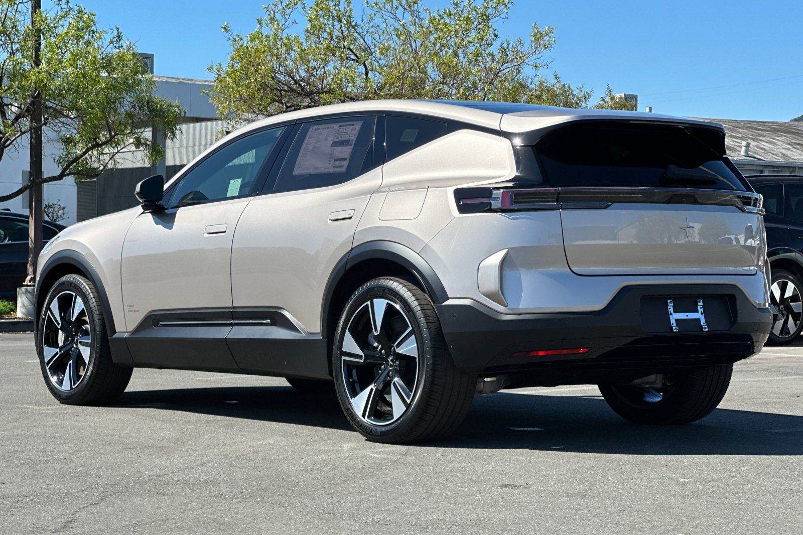 2025 Polestar 3 - Photo 6