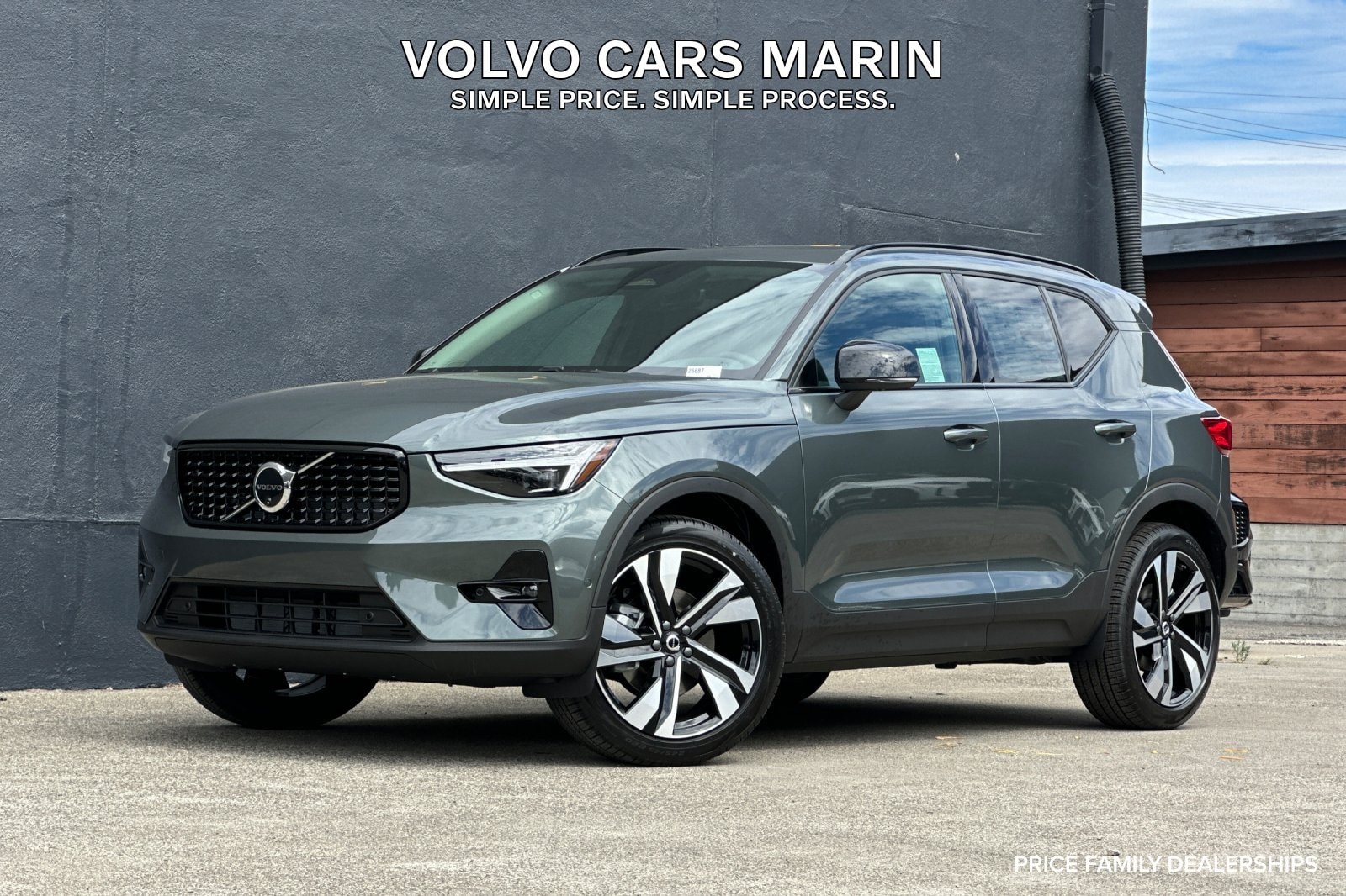 2026 Volvo XC40