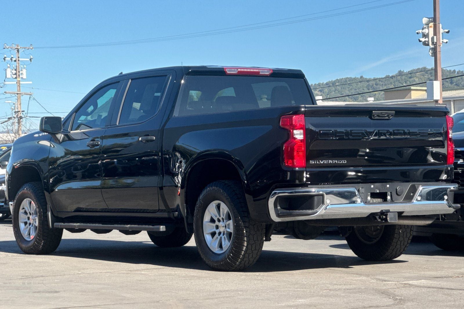 2025 Chevrolet Silverado 1500 Work Truck photo 5