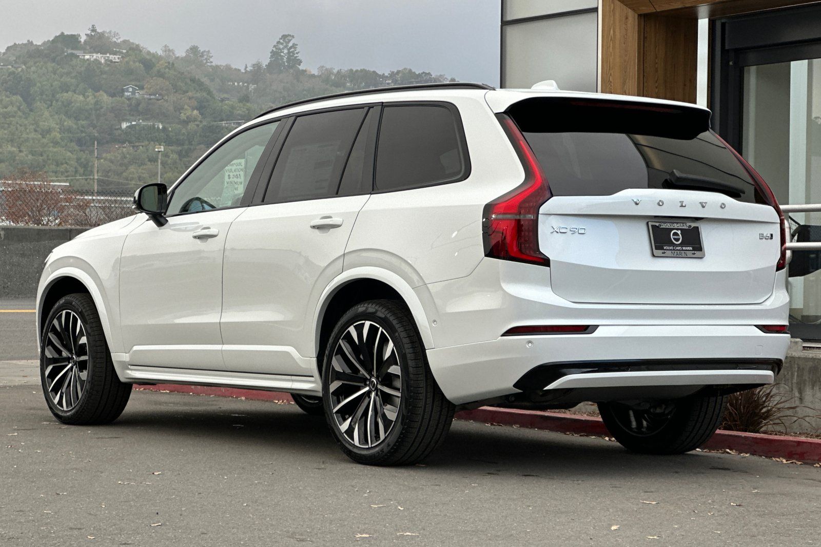 2026 Volvo XC90 Ultra - Photo 6
