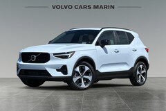 2026 Volvo XC40