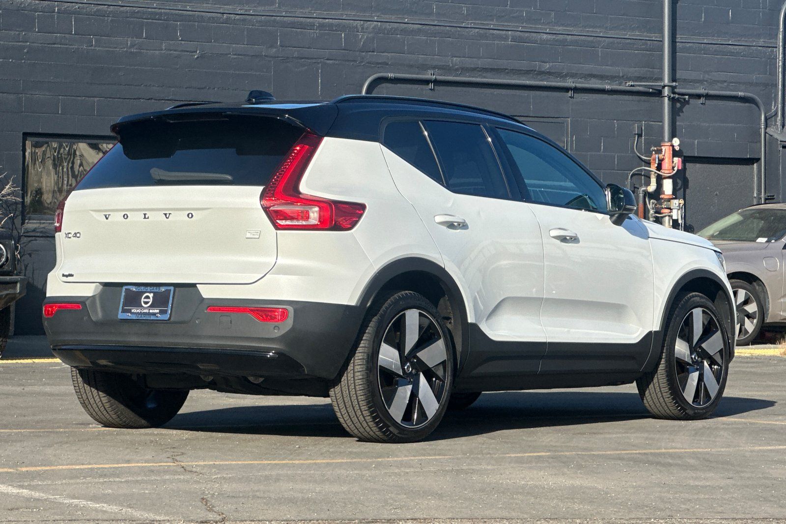 Certified 2023 Volvo XC40 Ultimate with VIN YV4ED3UM3P2076302 for sale in San Rafael, CA
