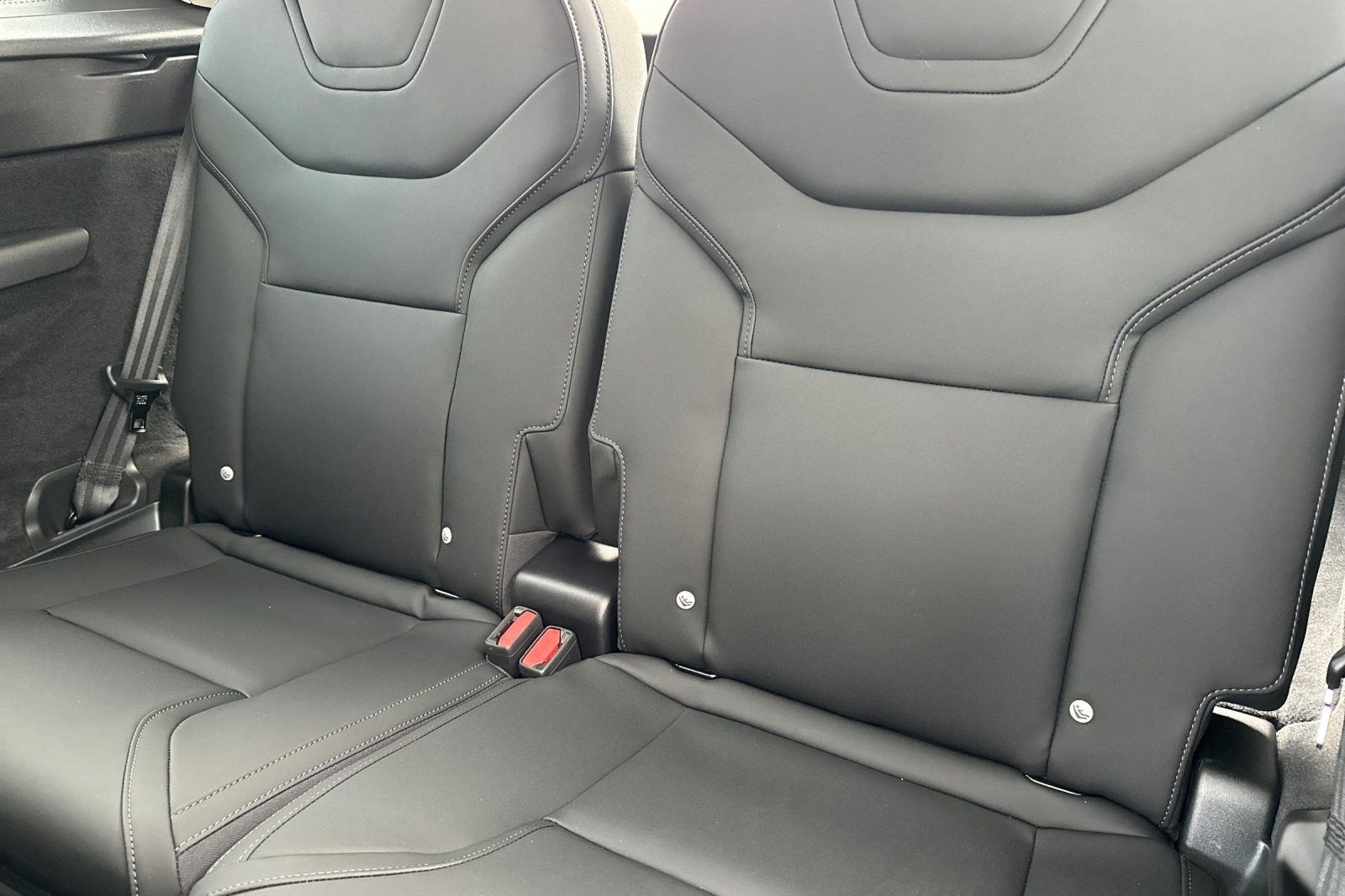 2025 Volvo EX90 Ultra - Photo 17