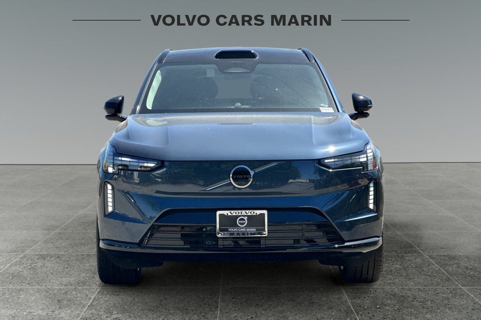 2025 Volvo EX90 Ultra - Photo 10