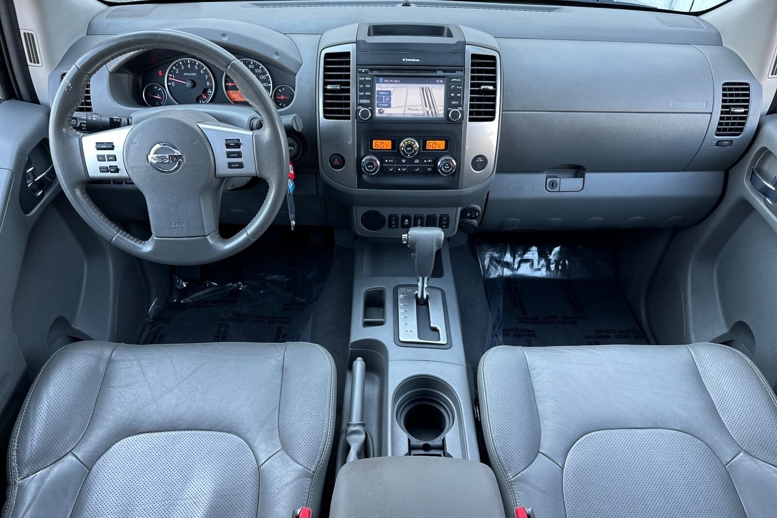 2019 Nissan Frontier SL photo 3