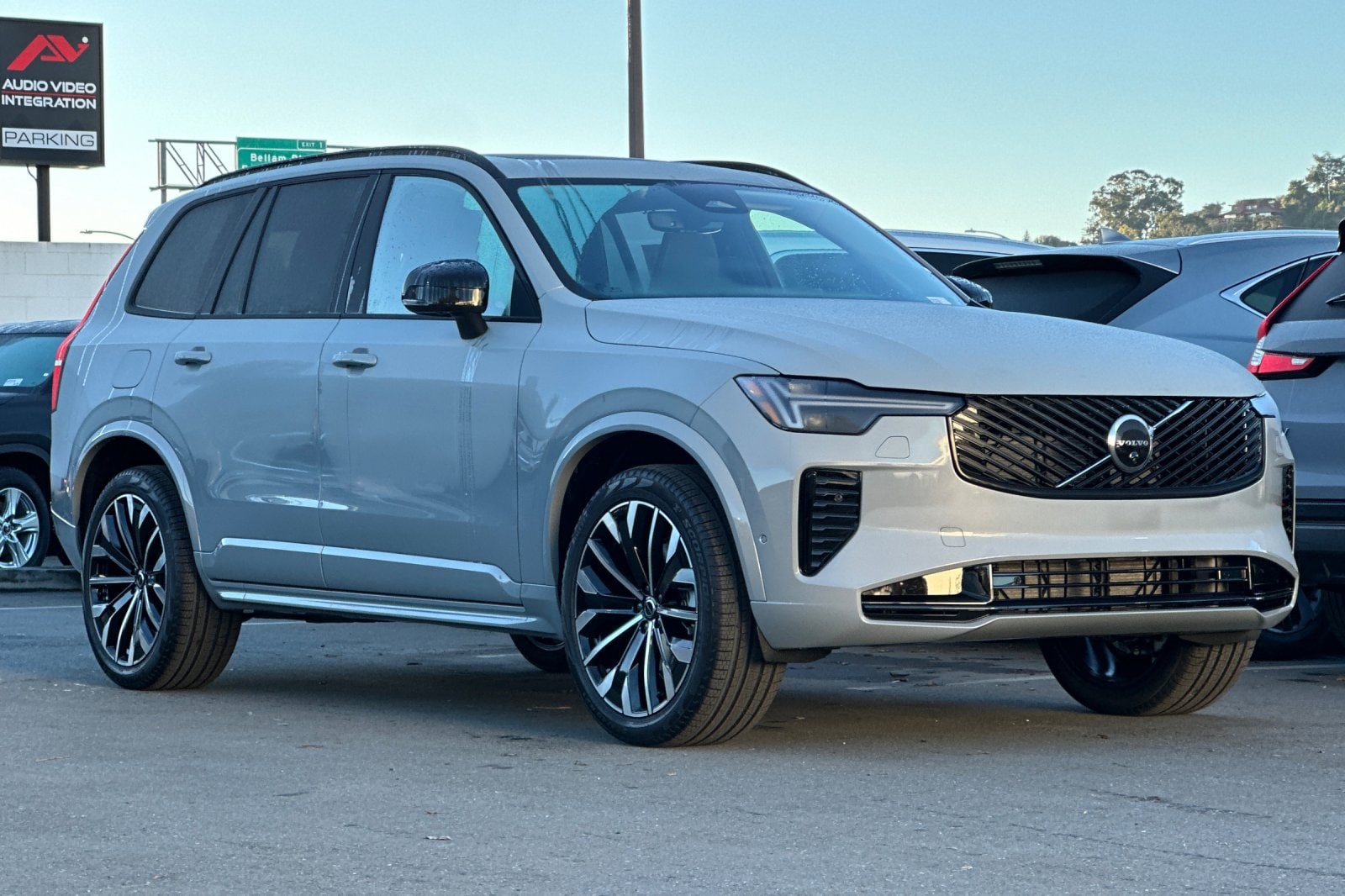 2026 Volvo XC90 Ultra - Photo 9