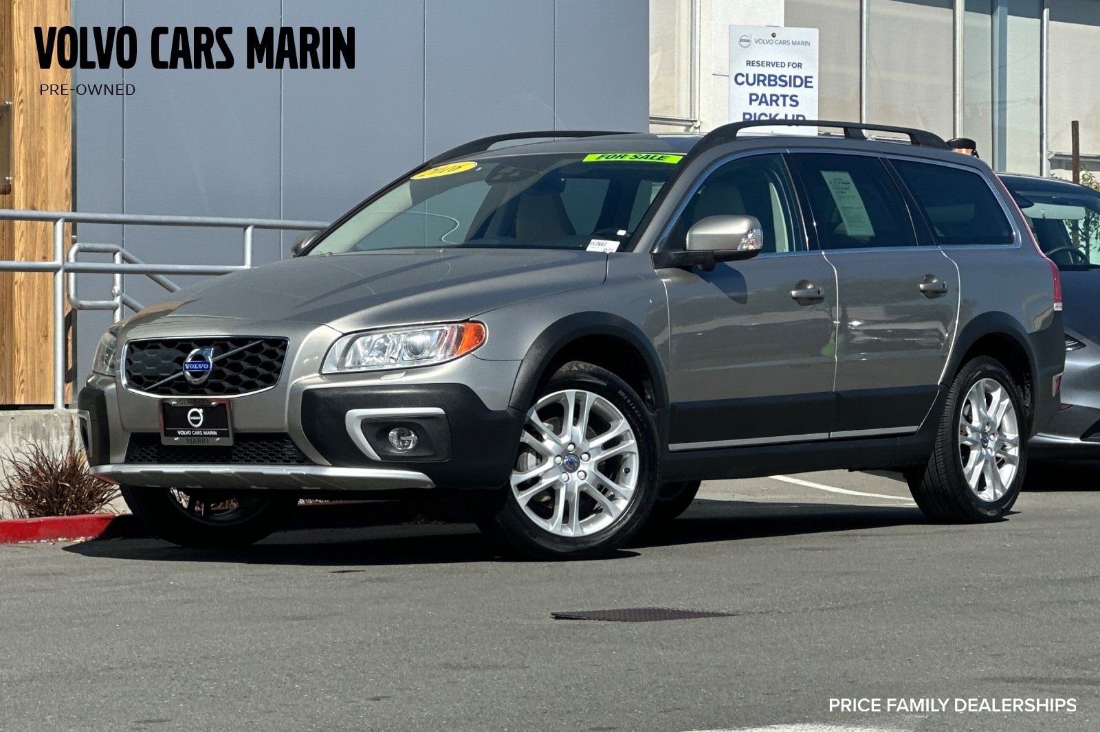 2016 Volvo XC70 Platinum