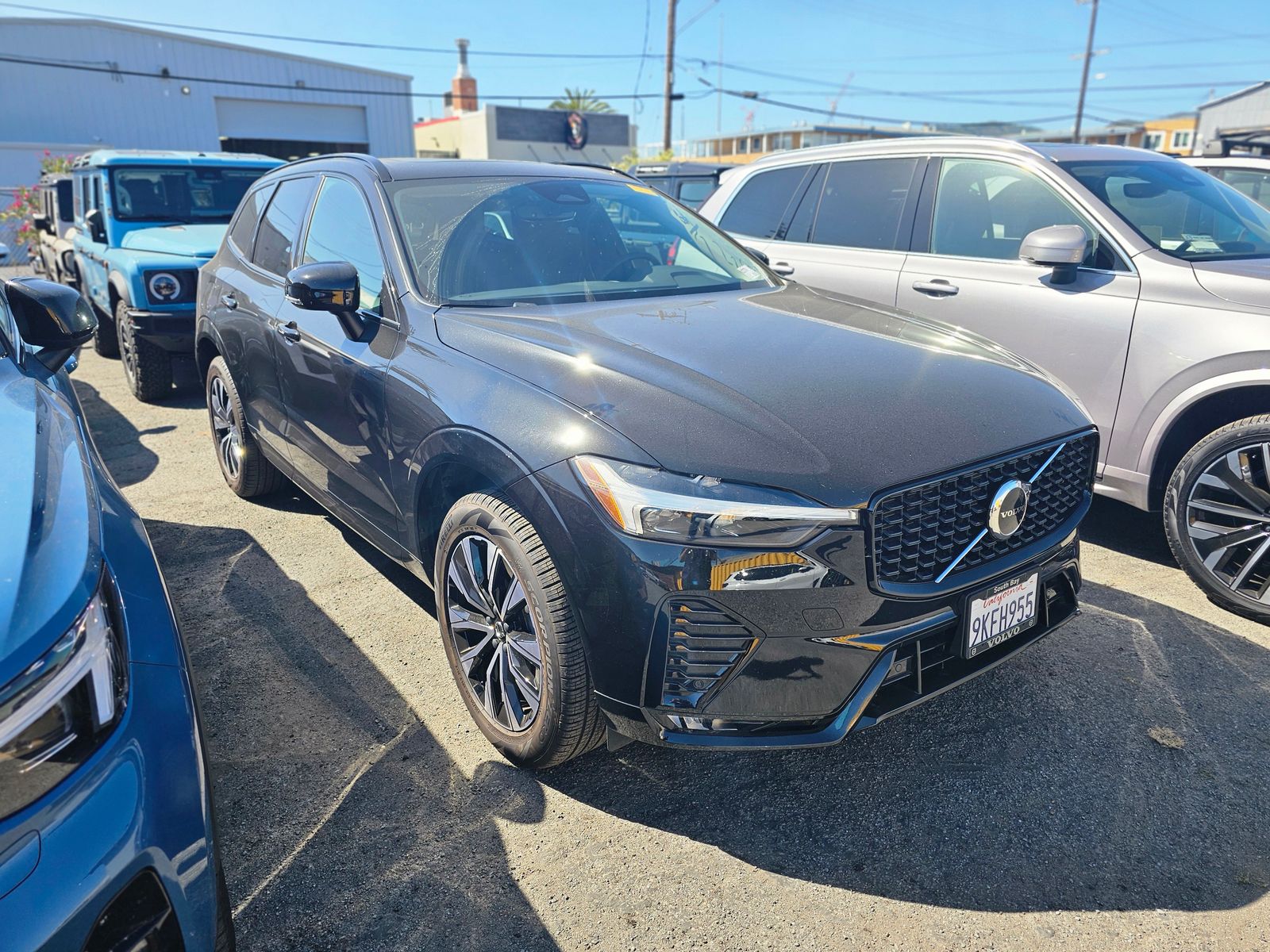 2024 Volvo XC60 B5 Core Dark Theme AWD's photo