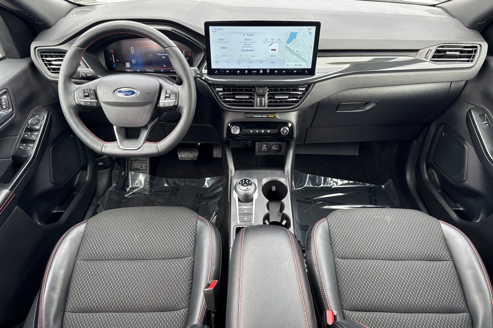 2025 Ford Escape ST-Line photo 2