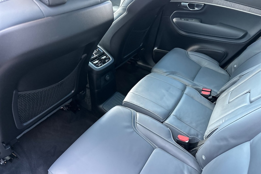 Used 2024 Volvo XC90 plug-in hybrid T8 Ultimate Bright 7-Seater SUV