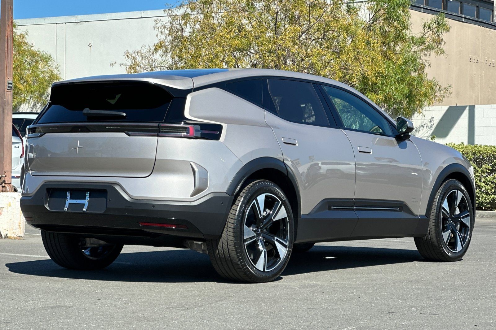 2025 Polestar 3 - Photo 2