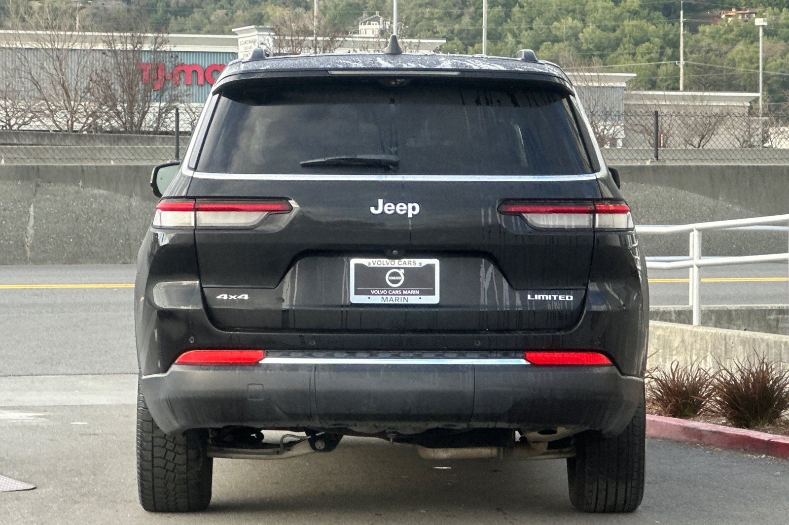 2024 Jeep Grand Cherokee L Limited photo 6
