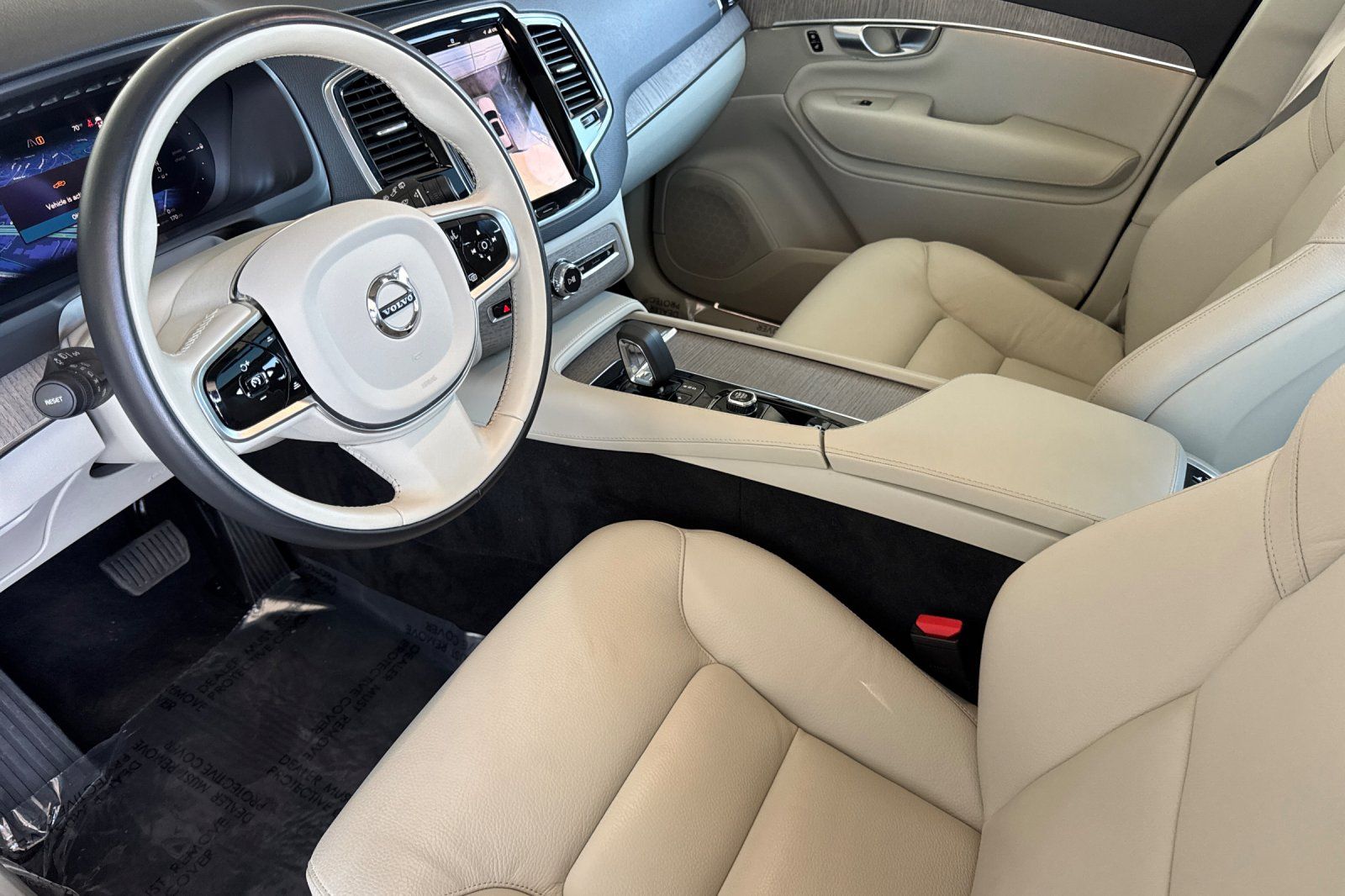 2024 Volvo XC90 Plus - Photo 14