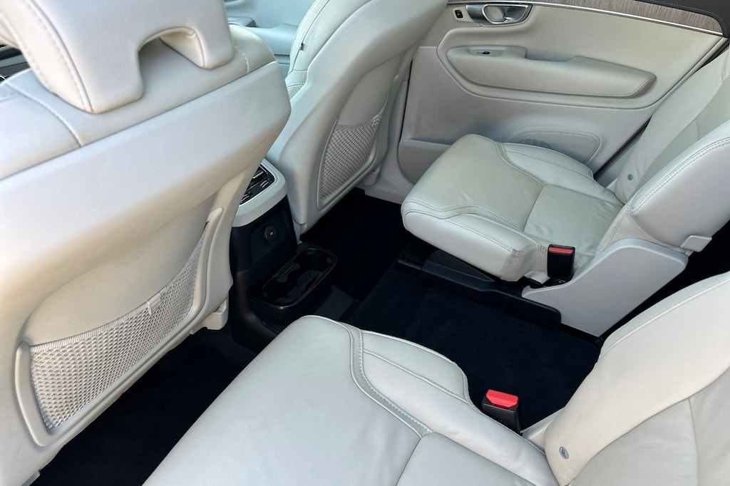Used 2022 Volvo XC90 Recharge Plug-In Hybrid T8 Inscription Extended Range 6P SUV